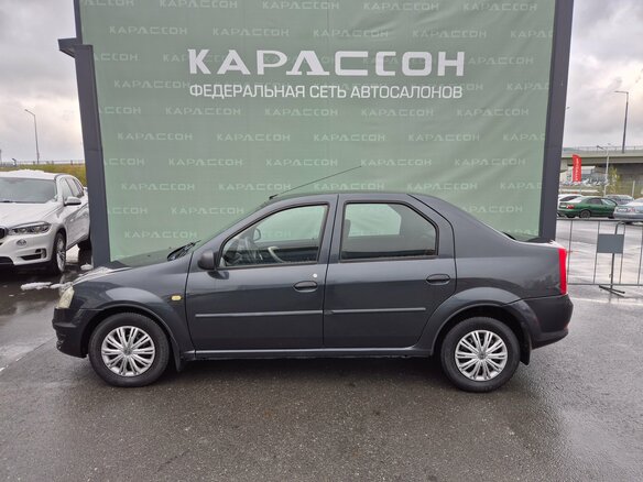 2010 Renault Logan I Рестайлинг, серый, 520000 рублей - вид 2
