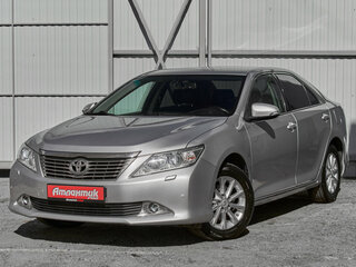 2014 Toyota Camry VII (XV50), серебристый, 1750000 рублей, вид 1
