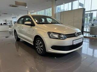 2012 Volkswagen Polo V, бежевый, 630000 рублей, вид 3