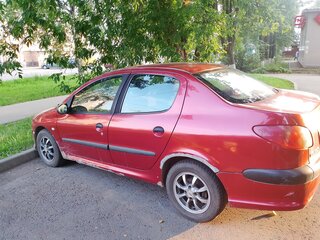 2008 Peugeot 206, красный, 100000 рублей, вид 4