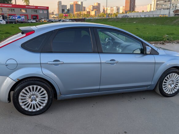 2008 Ford Focus II, серый, 335000 рублей - вид 4
