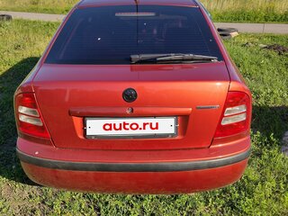 2001 Skoda Octavia I (A4) Рестайлинг, красный, 360000 рублей, вид 2