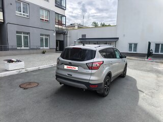 2017 Ford Kuga II Рестайлинг, серый, 1600000 рублей, вид 5