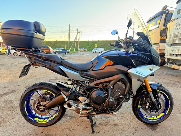 2019 Yamaha MT-09 Tracer (FJ-09), синий, 1350000 рублей - вид 1