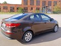 2017 Kia Rio III Рестайлинг, коричневый, 1120000 рублей - вид 1