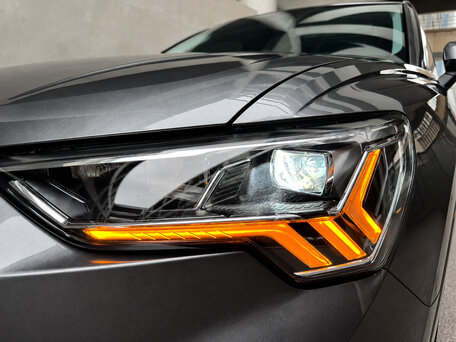 2022 Audi Q3 35 TFSI II (F3), серый, 2540000 рублей, вид 3