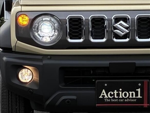 2025 Suzuki Jimny IV, бежевый, 2189777 рублей - вид 2