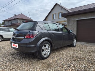 2010 Opel Astra H Рестайлинг, серый, 630000 рублей, вид 4