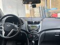 2012 Hyundai Solaris I, серый, 970000 рублей - вид 3
