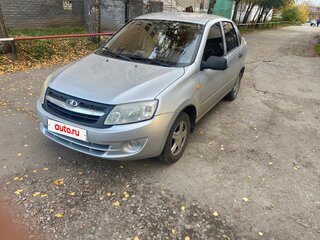 2012 Lada (ВАЗ) Granta I, серебристый, 365000 рублей, вид 1