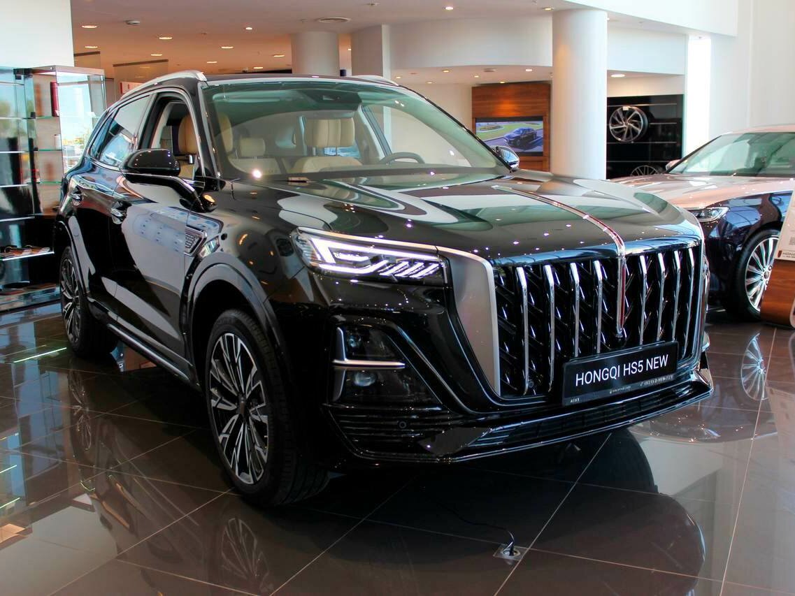Открыть фотографии: Hongqi HS5 I Рестайлинг