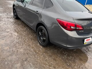 2012 Opel Astra J Рестайлинг, коричневый, 1030000 рублей, вид 5