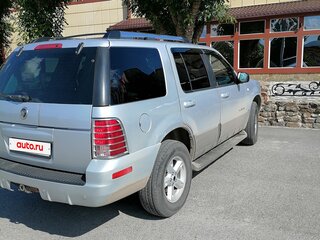 2001 Mercury Mountaineer II, серебристый, 800000 рублей, вид 3