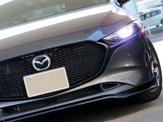 2022 Mazda 3 IV (BP), серебристый, 1209000 рублей, вид 3