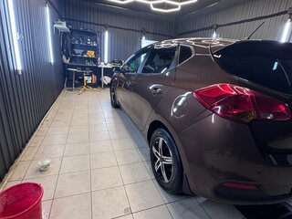 2012 Kia Ceed II, коричневый, 700000 рублей, вид 3