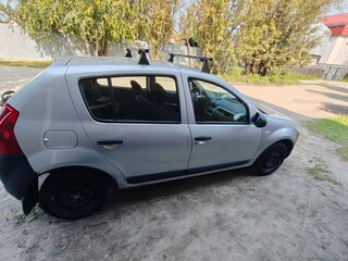 2012 Renault Sandero I, серый, 450000 рублей, вид 4