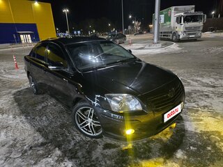 2007 Toyota Avensis II Рестайлинг, чёрный, 640000 рублей, вид 2