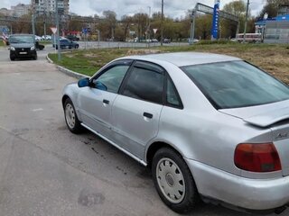 1995 Audi A4 I (B5), серебристый, 250000 рублей, вид 4