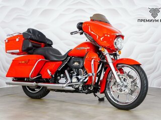 2010 Harley-Davidson Street Glide, красный, 977000 рублей, вид 5