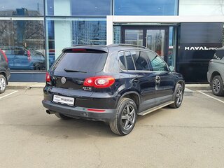 2011 Volkswagen Tiguan I, чёрный, 739000 рублей, вид 5