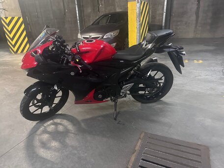 2021 Suzuki GSX-R 125, красный, 280000 рублей, вид 3