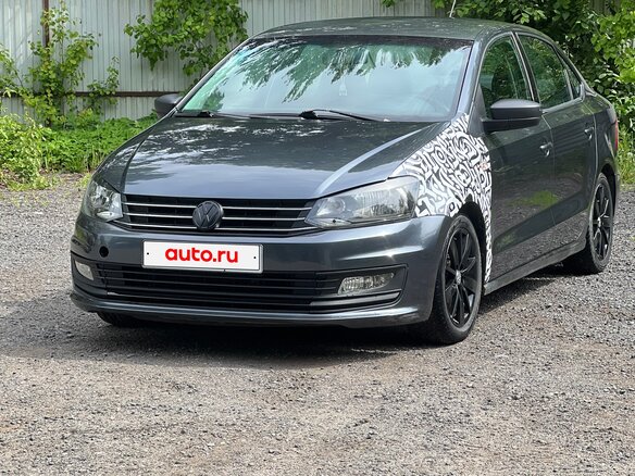 2018 Volkswagen Polo V Рестайлинг, серый, 449999 рублей