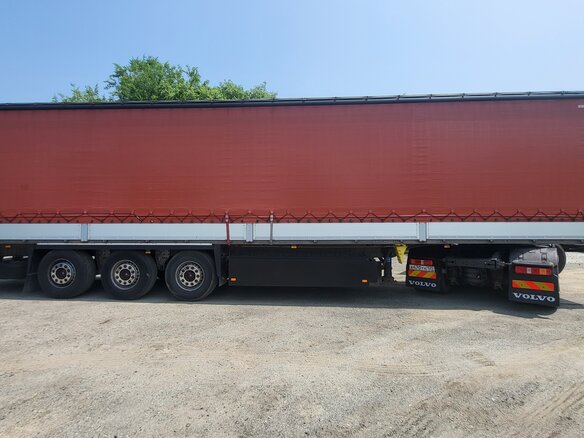 2017 Schmitz Cargobull 9084, красный - вид 10