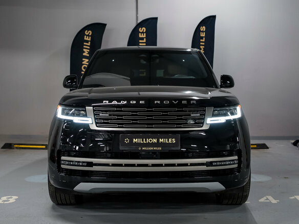 2025 Land Rover Range Rover P530 MHEV Long V, чёрный - вид 1