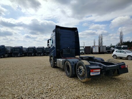 2019 Volvo FH, синий, 6512400 рублей, вид 4
