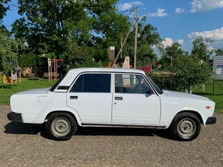 2006 Lada (ВАЗ) 2107, белый, 165000 рублей, вид 1