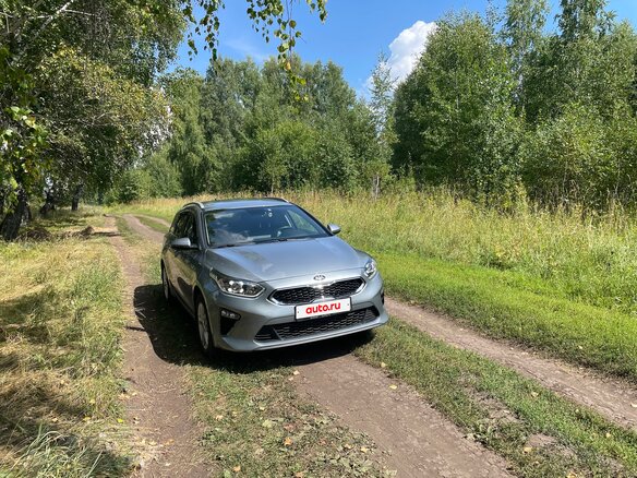 2020 Kia Ceed III, серебристый, 1860000 рублей - вид 33