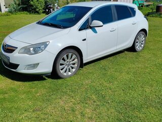 2012 Opel Astra J, белый, 650000 рублей, вид 1