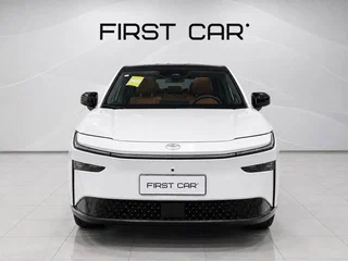 2025 Toyota bZ3X 50 kWh, серебристый, 2635000 рублей, вид 1