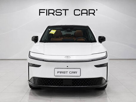 2025 Toyota bZ3X 50 kWh, серебристый, 2635000 рублей, вид 1