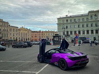 2020 McLaren 720S, чёрный, 25000000 рублей, вид 4