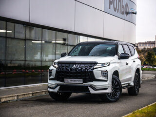 2022 Mitsubishi Montero Sport III Рестайлинг, белый, 4379777 рублей, вид 1