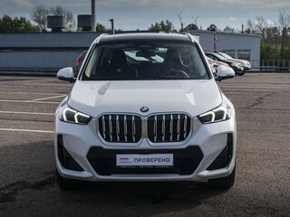 2025 BMW X1 Long 25Li xDrive III (U11/U12), белый, 5228000 рублей, вид 2