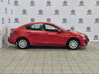 2011 Mazda 3 II (BL), красный, 715000 рублей, вид 4