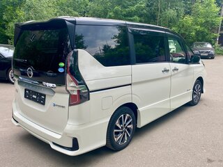 2019 Nissan Serena V (C27) Рестайлинг, белый, 2450000 рублей, вид 5