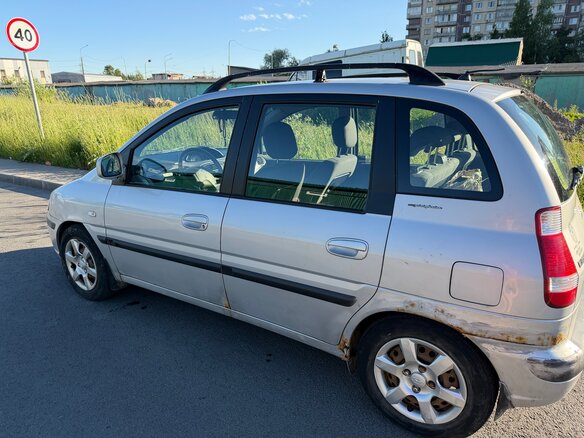 2008 Hyundai Matrix I Рестайлинг, серебристый - вид 3