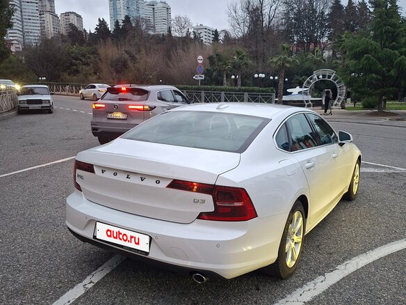 2018 Volvo S90 II, белый, 2300000 рублей - вид 4