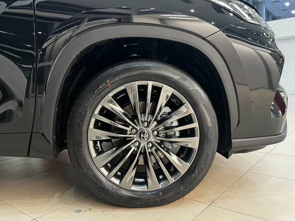 2025 Toyota Highlander IV (XU70), чёрный, 6100000 рублей - вид 5