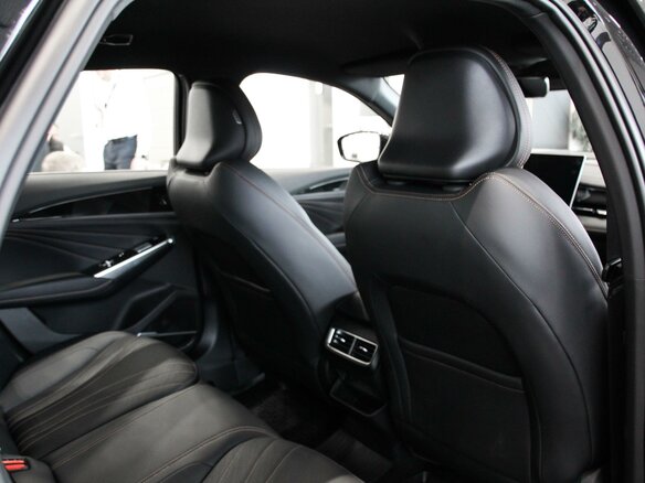 2025 Geely Preface I, чёрный - вид 17