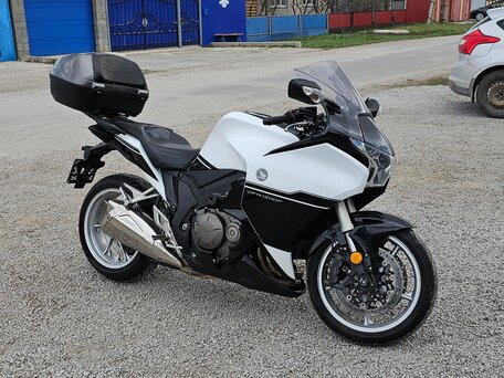 2013 Honda VFR 1200, серый, 900000 рублей, вид 1