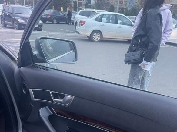 2006 Audi A6 allroad II (C6), серый, 800000 рублей - вид 2