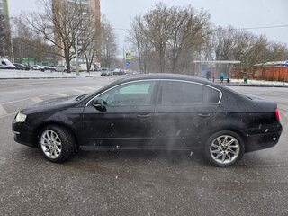 2010 Volkswagen Passat B6, чёрный, 600000 рублей, вид 2