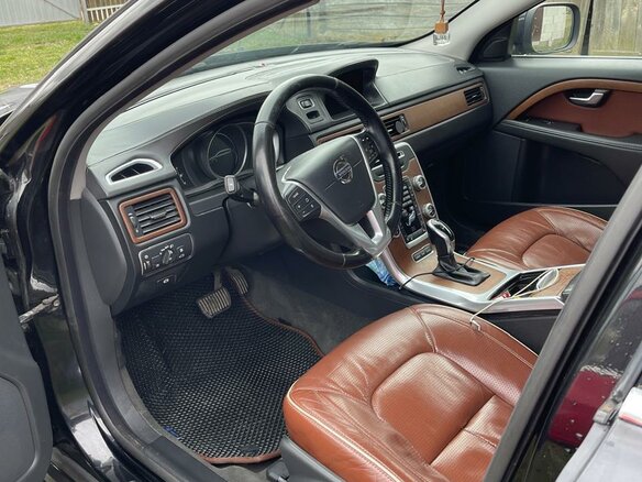 2014 Volvo XC70 II Рестайлинг, чёрный, 2220000 рублей - вид 17