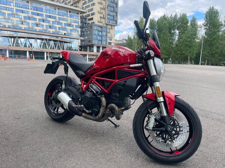 2020 Ducati Monster 797, красный, 890000 рублей, вид 1