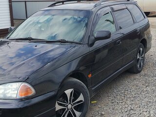 2001 Toyota Caldina II Рестайлинг, чёрный, 600000 рублей, вид 1
