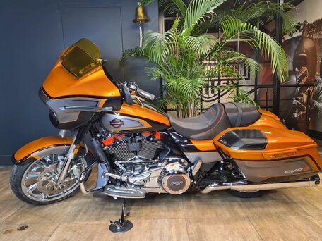 2026 Harley-Davidson CVO Street Glide, оранжевый, 6600000 рублей, вид 2